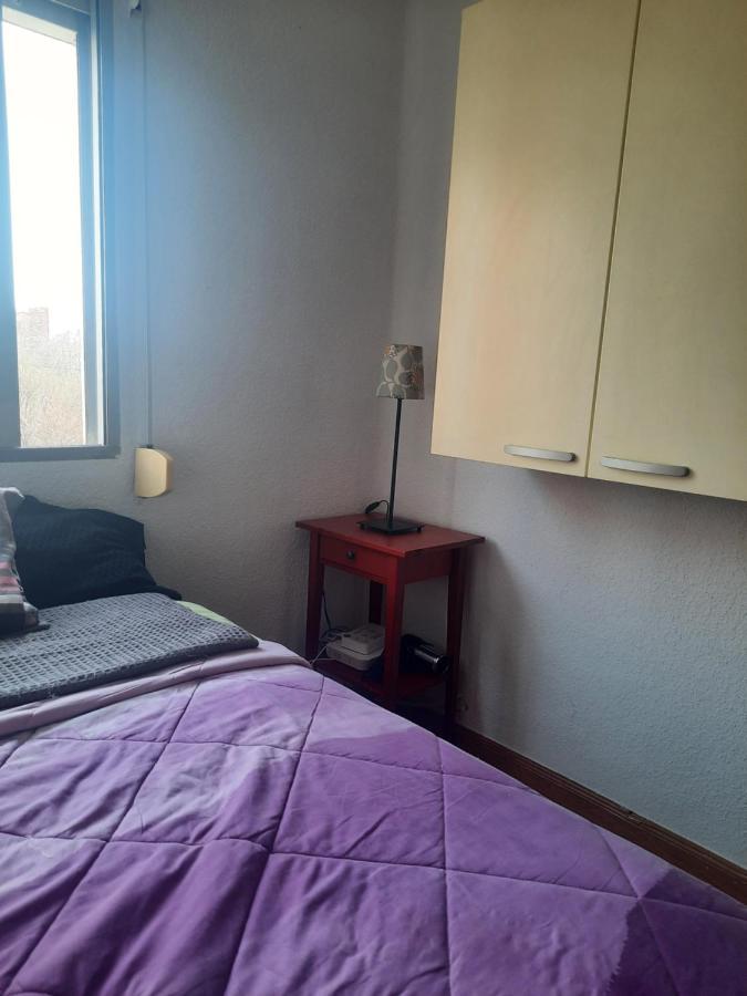 Una Habitacion Individual En Casa Familiar Dentro De Ciudad Patrimonio De La Humanidad Alcalá de Henares Buitenkant foto